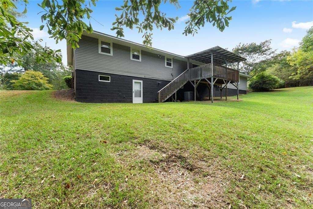 4 bedroom, 1.5 bathroom, 1,863 sq ft single family residence for sale at 5626 Cool Springs Road, Gainesville, GA 30506 — photo 9