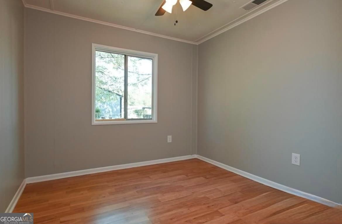 4 bedroom, 1 bathroom, 1,050 sq ft single family residence for rent at 300 Martin Circle, Athens, GA 30601 for $1,850 a month — photo 5