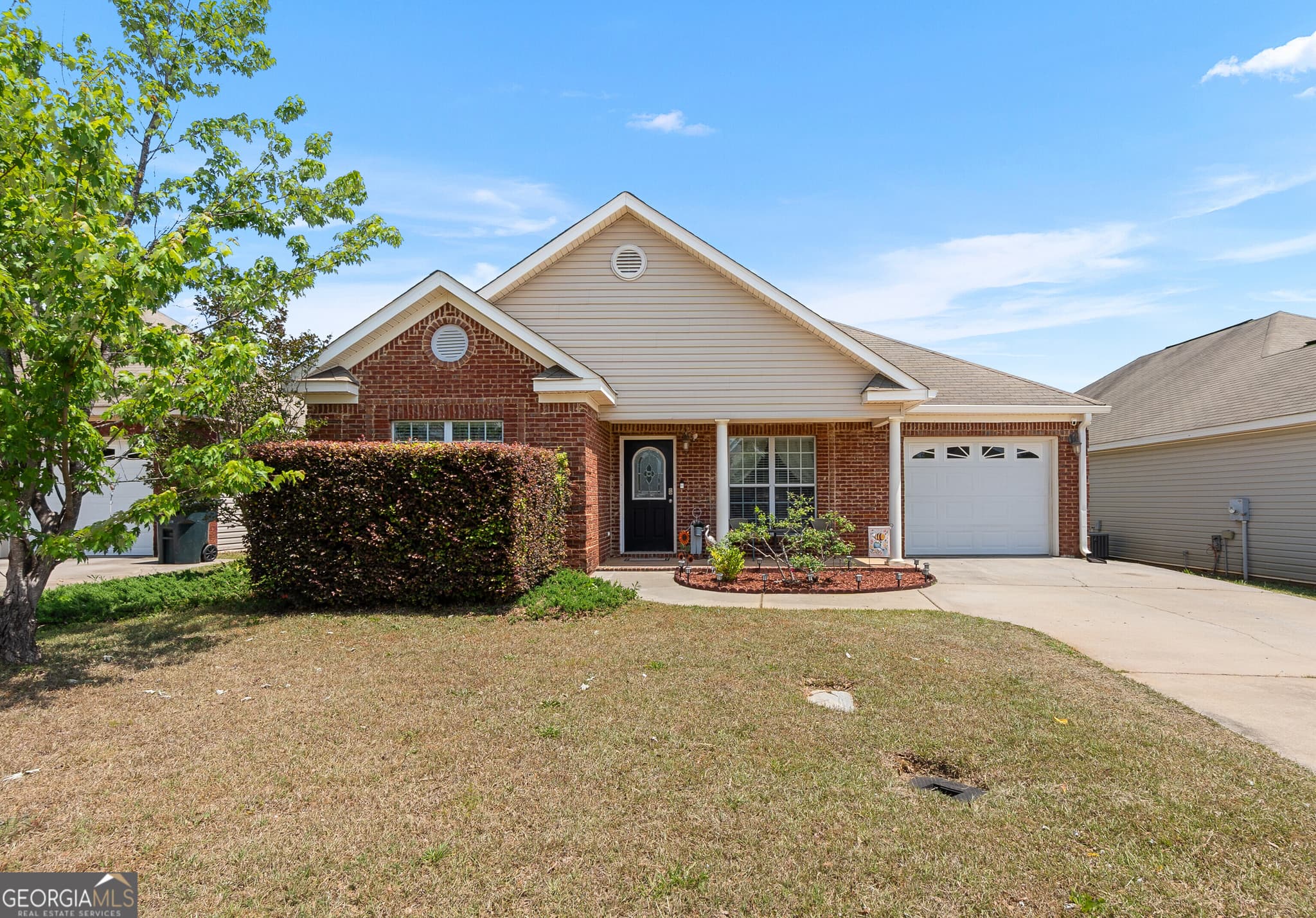 3 bedroom, 2 bathroom, 1,285 sq ft single family residence sold at 418 Covington Cove, Byron, GA 31008