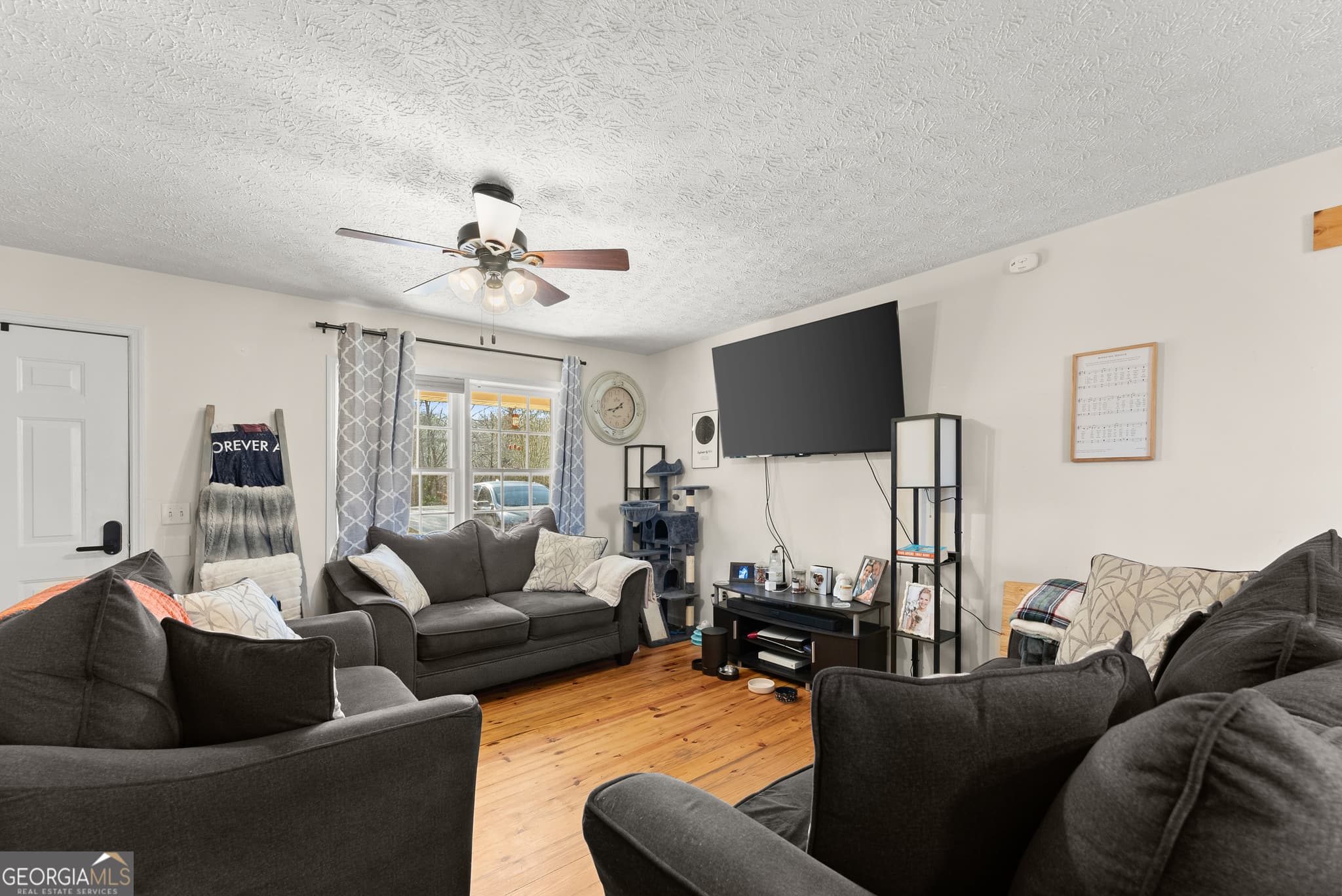 3 bedroom, 1 bathroom, 1,113 sq ft single family residence for sale at 431 Clover Leaf Road, Cleveland, GA 30528 — photo 7