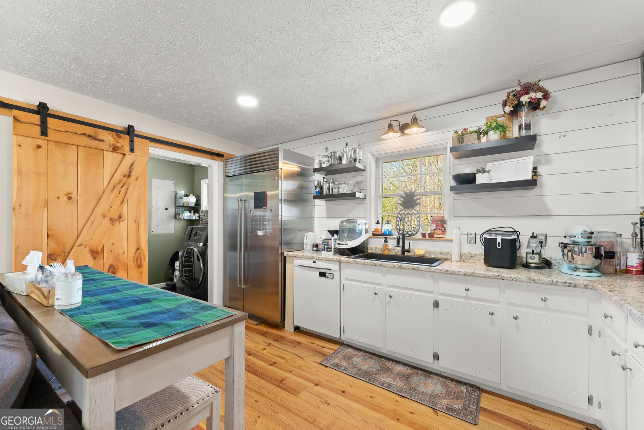 3 bedroom, 1 bathroom, 1,113 sq ft single family residence for sale at 431 Clover Leaf Road, Cleveland, GA 30528 — photo 9