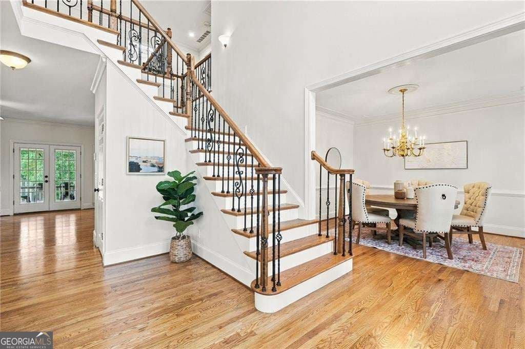 5 bedroom, 4.5 bathroom, 4,400 sq ft single family residence for sale at 815 Weeping Willow Drive, Powder Springs, GA 30127 — photo 3