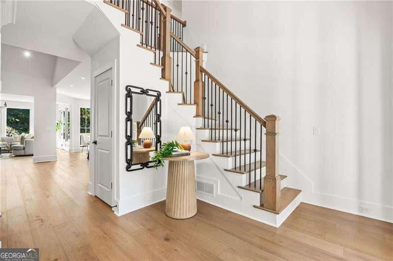 6 bedroom, 5.5 bathroom single family residence for sale at 4731 Dudley Lane, Sandy Springs, GA 30327 — photo 5