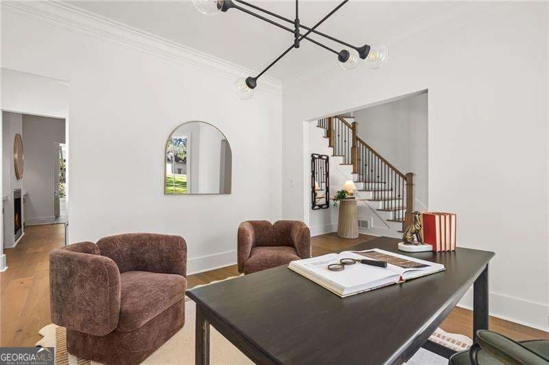 6 bedroom, 5.5 bathroom single family residence for sale at 4731 Dudley Lane, Sandy Springs, GA 30327 — photo 4