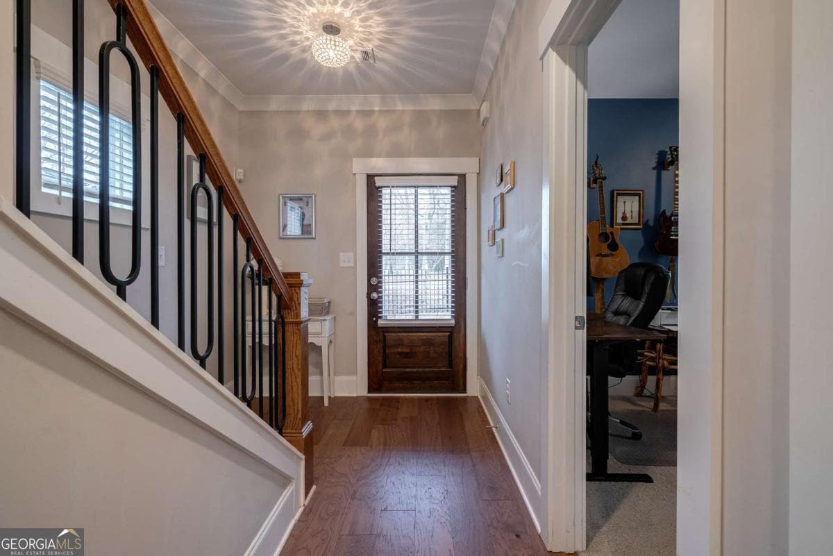 4 bedroom, 3 bathroom, 1,932 sq ft single family residence for sale at 655 Oglethorpe Avenue, Athens, GA 30606 — photo 6