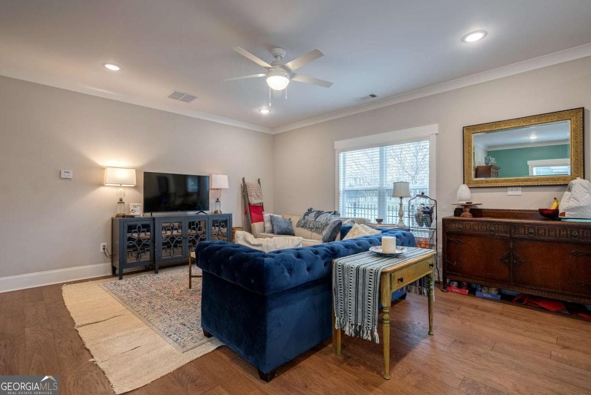 4 bedroom, 3 bathroom, 1,932 sq ft single family residence for sale at 655 Oglethorpe Avenue, Athens, GA 30606 — photo 8