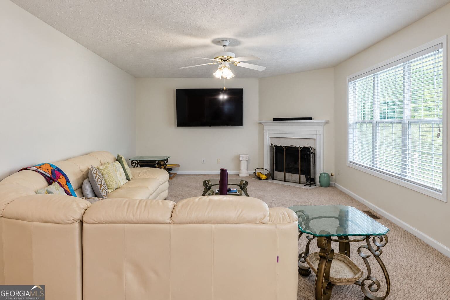 7 bedroom, 4.5 bathroom, 4,094 sq ft single family residence for sale at 334 Covington Drive, Hiram, GA 30141 — photo 6