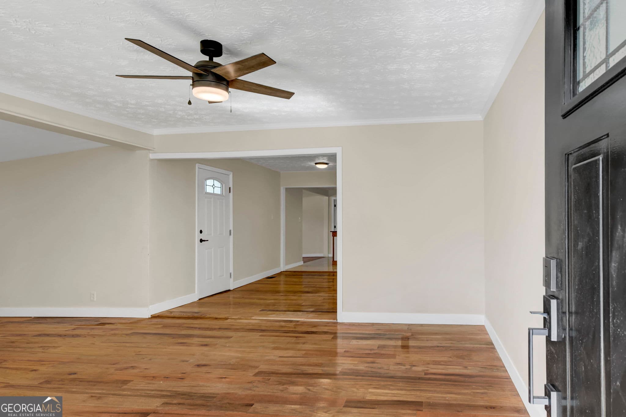 4 bedroom, 2 bathroom, 1,690 sq ft single family residence for sale at 575 Laurelwood Drive, Tyrone, GA 30290 — photo 6