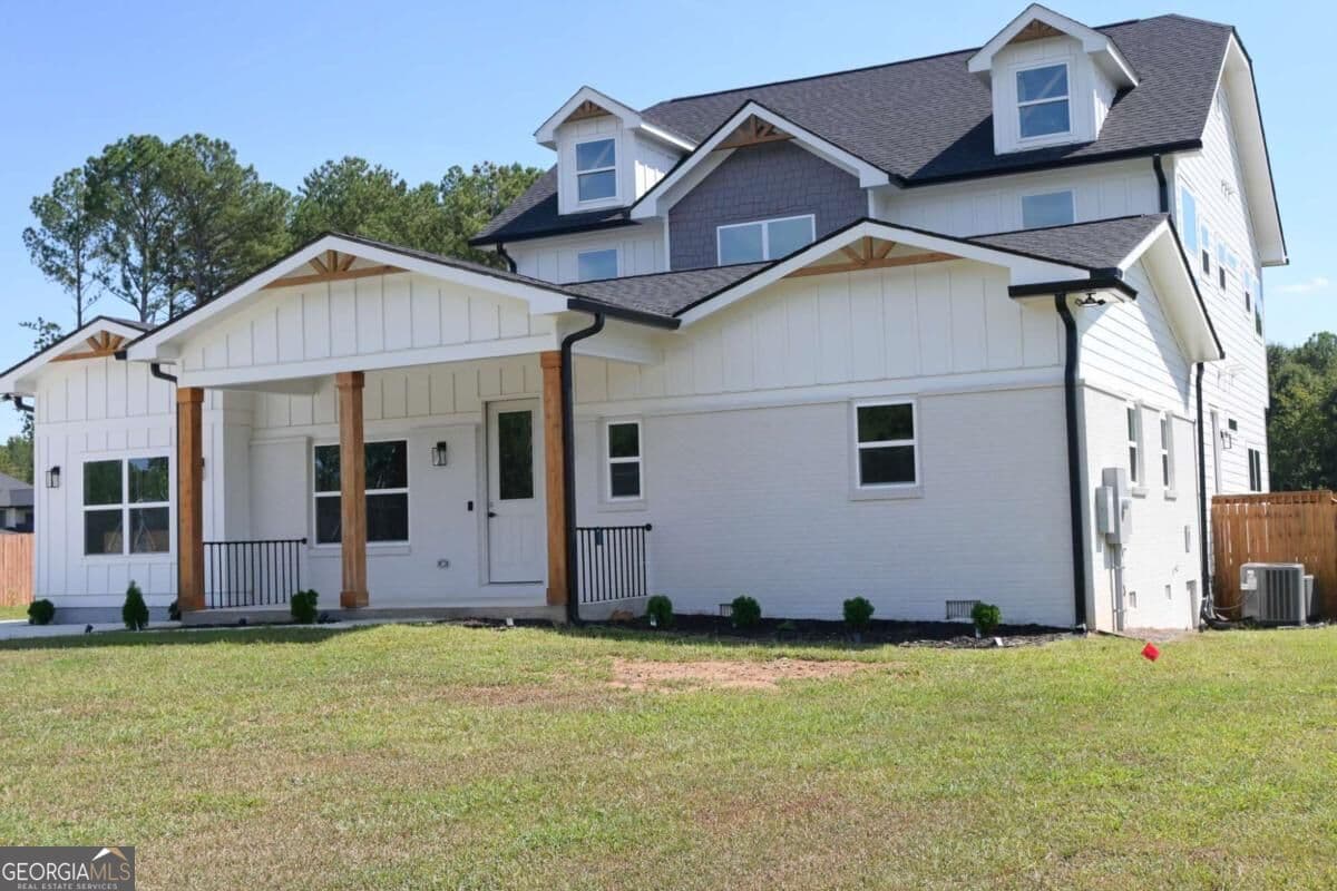 4 bedroom, 3 bathroom, 3,186 sq ft single family residence for sale at 518 Hoke Okelly Mill Road, Loganville, GA 30052 — photo 1 of 91