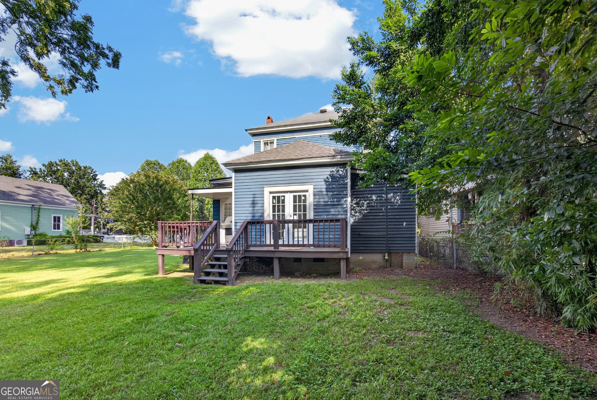 3 bedroom, 3.5 bathroom, 2,415 sq ft single family residence for sale at 723 2nd Avenue, Columbus, GA 31901 — photo 7