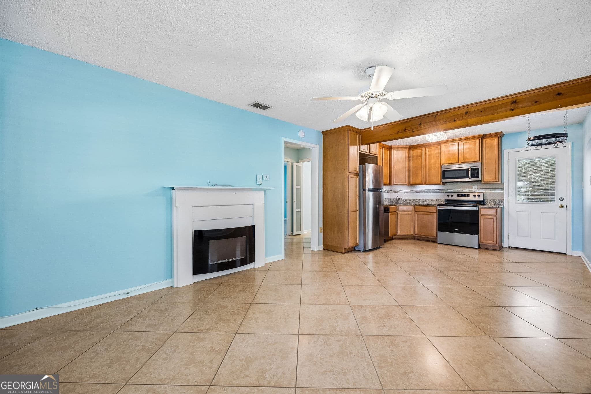 2 bedroom, 1 bathroom, 750 sq ft single family residence for sale at 322 N Satilla Street, Kingsland, GA 31548 — photo 7