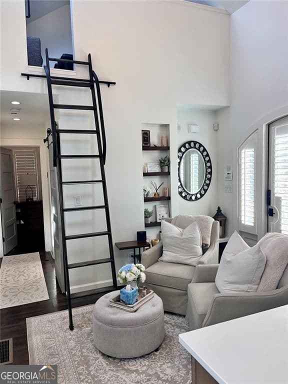 1 bedroom, 1 bathroom, 565 sq ft single family residence for sale at 155 Central Avenue, Fayetteville, GA 30214 — photo 4