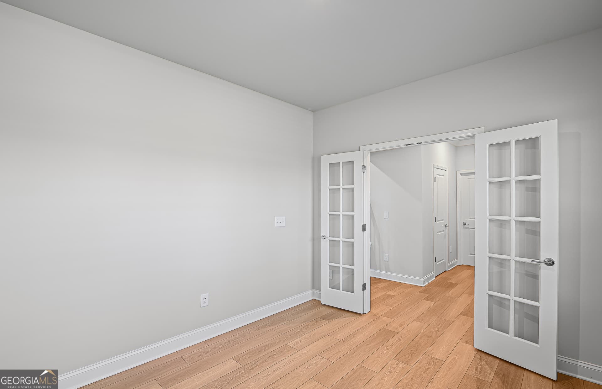 3 bedroom, 2.5 bathroom, 2,538 sq ft single family residence for sale at 232 Delilah Street, Mcdonough, GA 30252 — photo 6
