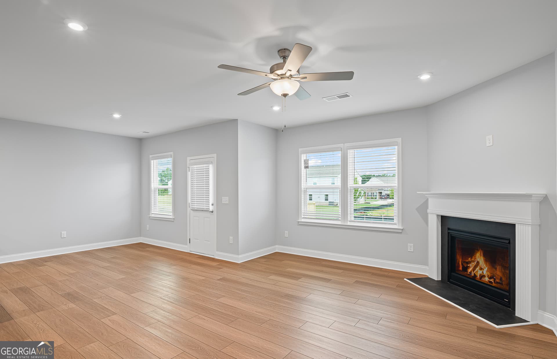 3 bedroom, 2.5 bathroom, 2,538 sq ft single family residence for sale at 232 Delilah Street, Mcdonough, GA 30252 — photo 8