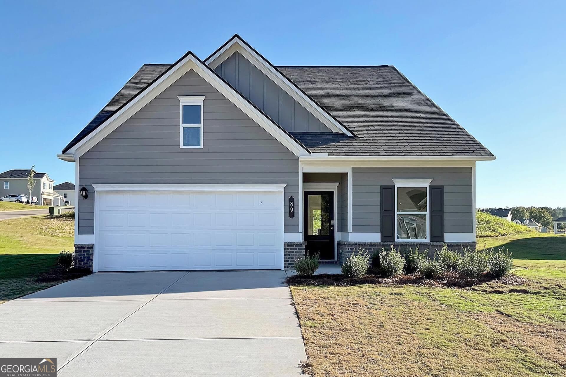 3 bedroom, 2.5 bathroom, 2,231 sq ft single family residence for sale at 89 Willow Circle, Rock Spring, GA 30739