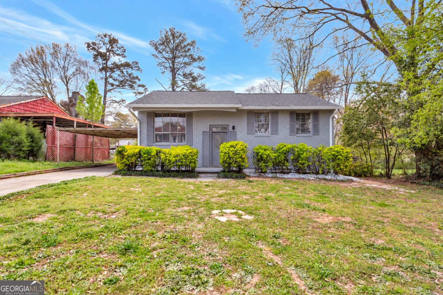 4 bedroom, 2 bathroom, 1,888 sq ft single family residence for sale at 229 Whipporwill Way, Riverdale, GA 30274 — photo 1 of 25