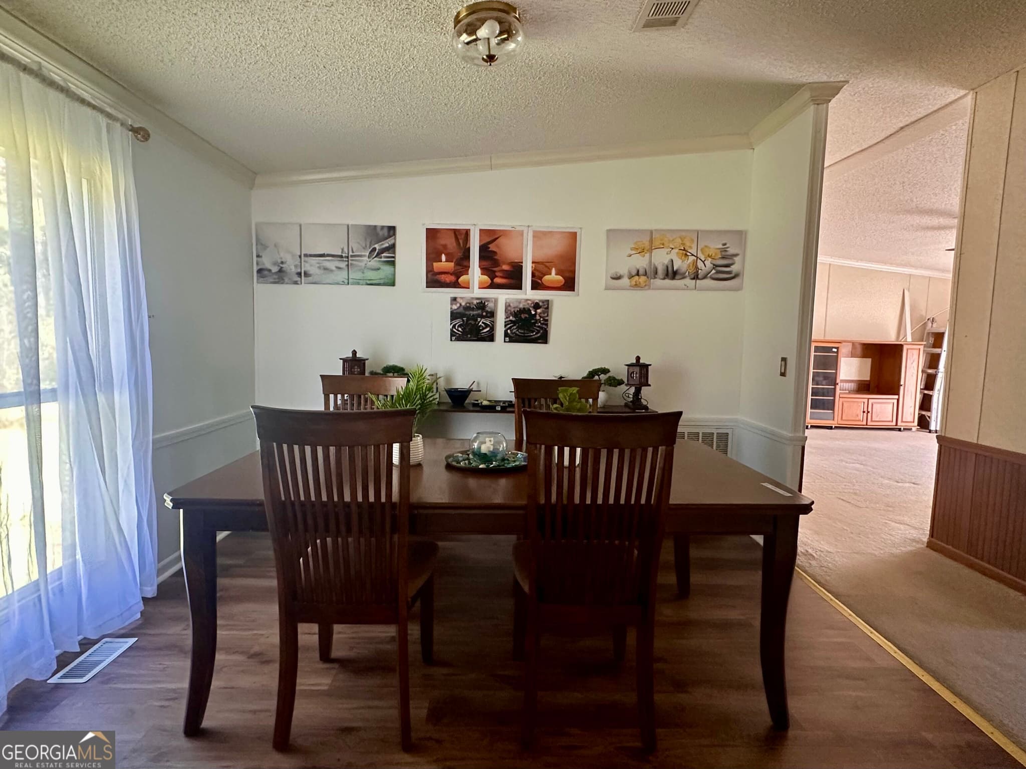 4 bedroom, 2 bathroom, 2,432 sq ft manufactured home,single family residence for sale at 293 Winding Way Drive, Jeffersonville, GA 31044 — photo 6