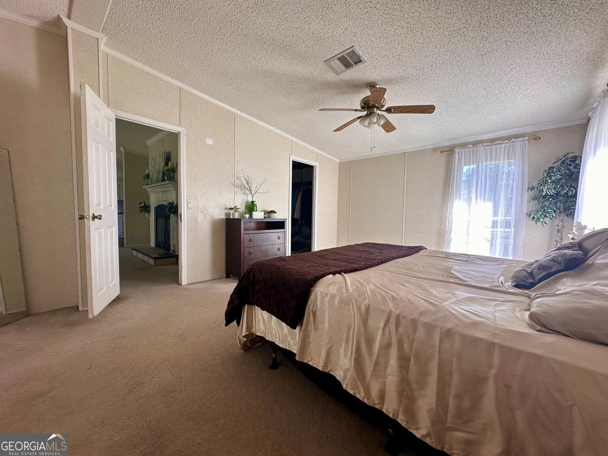 4 bedroom, 2 bathroom, 2,432 sq ft manufactured home,single family residence for sale at 293 Winding Way Drive, Jeffersonville, GA 31044 — photo 9