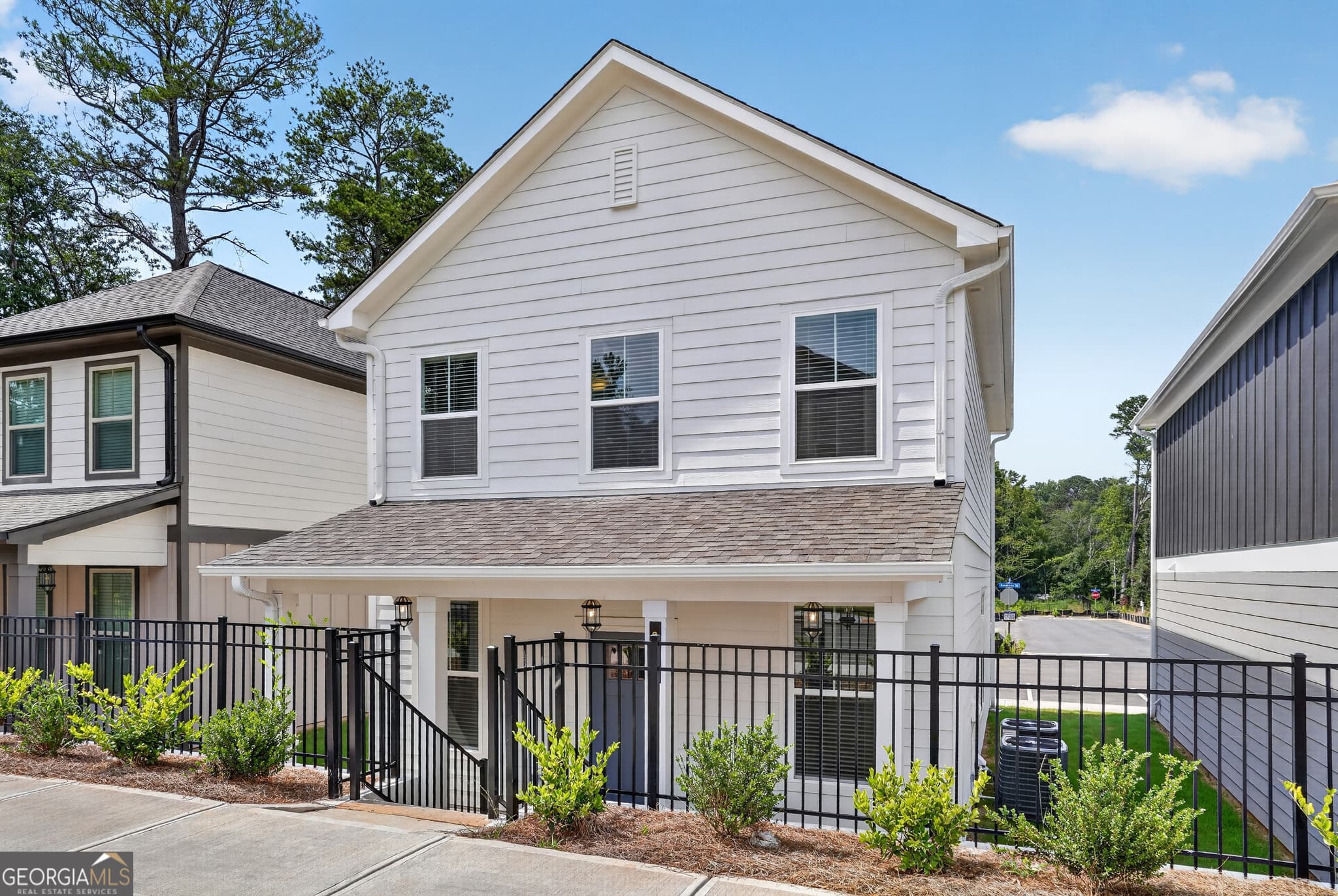 3 bedroom, 2.5 bathroom, 1,440 sq ft single family residence for sale at 320 Dempsey Drive LOT 26, Fayetteville, GA 30214 — photo 2