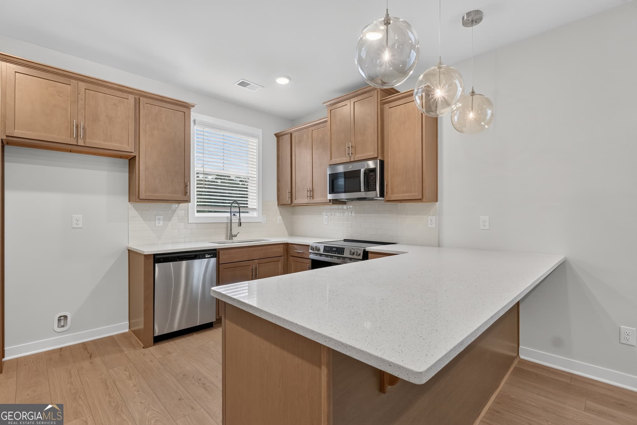 3 bedroom, 2.5 bathroom, 1,440 sq ft single family residence for sale at 320 Dempsey Drive LOT 26, Fayetteville, GA 30214 — photo 9