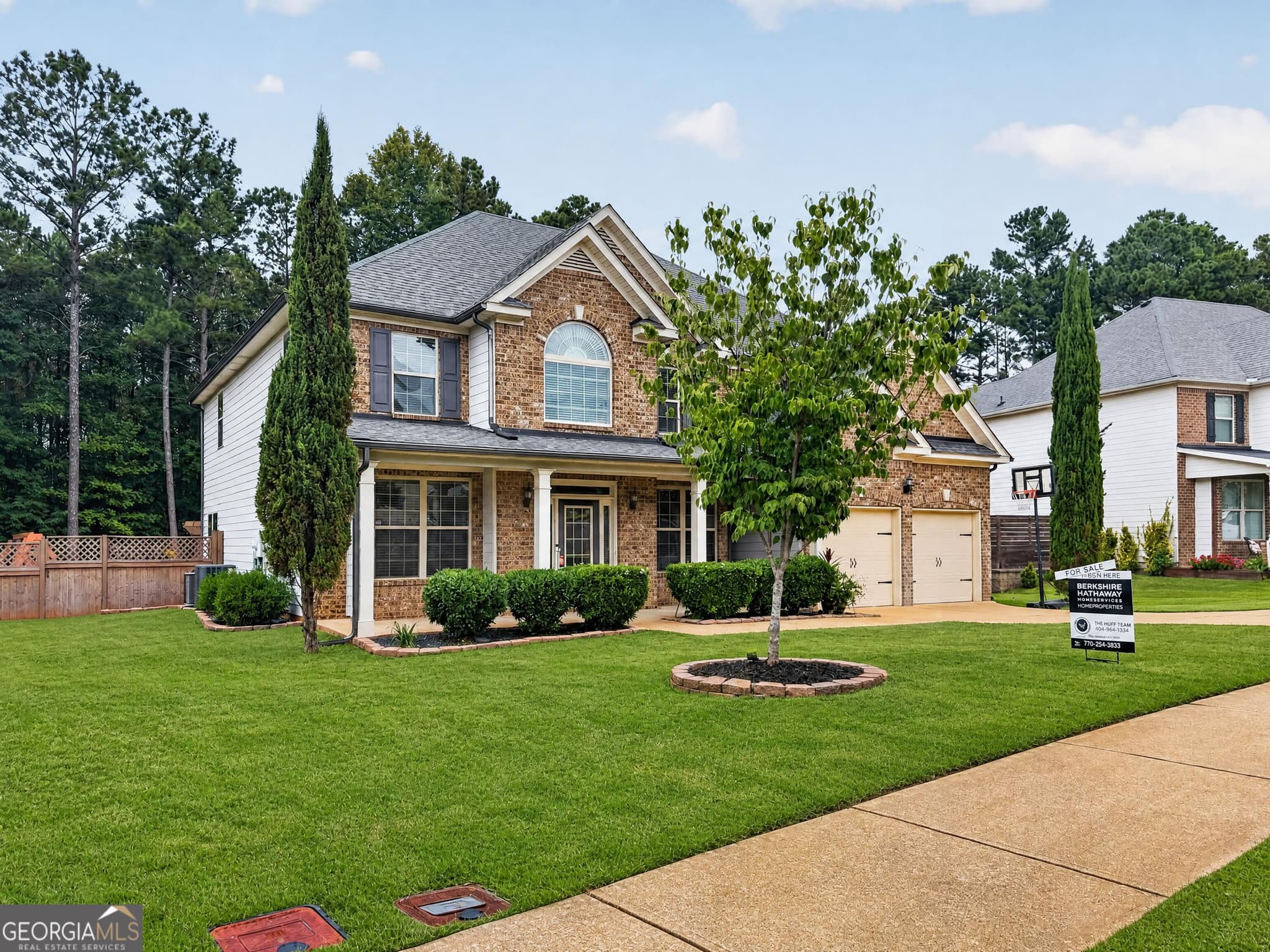 5 bedroom, 4 bathroom, 3,604 sq ft single family residence for sale at 50 Canyon View Drive, Newnan, GA 30265
