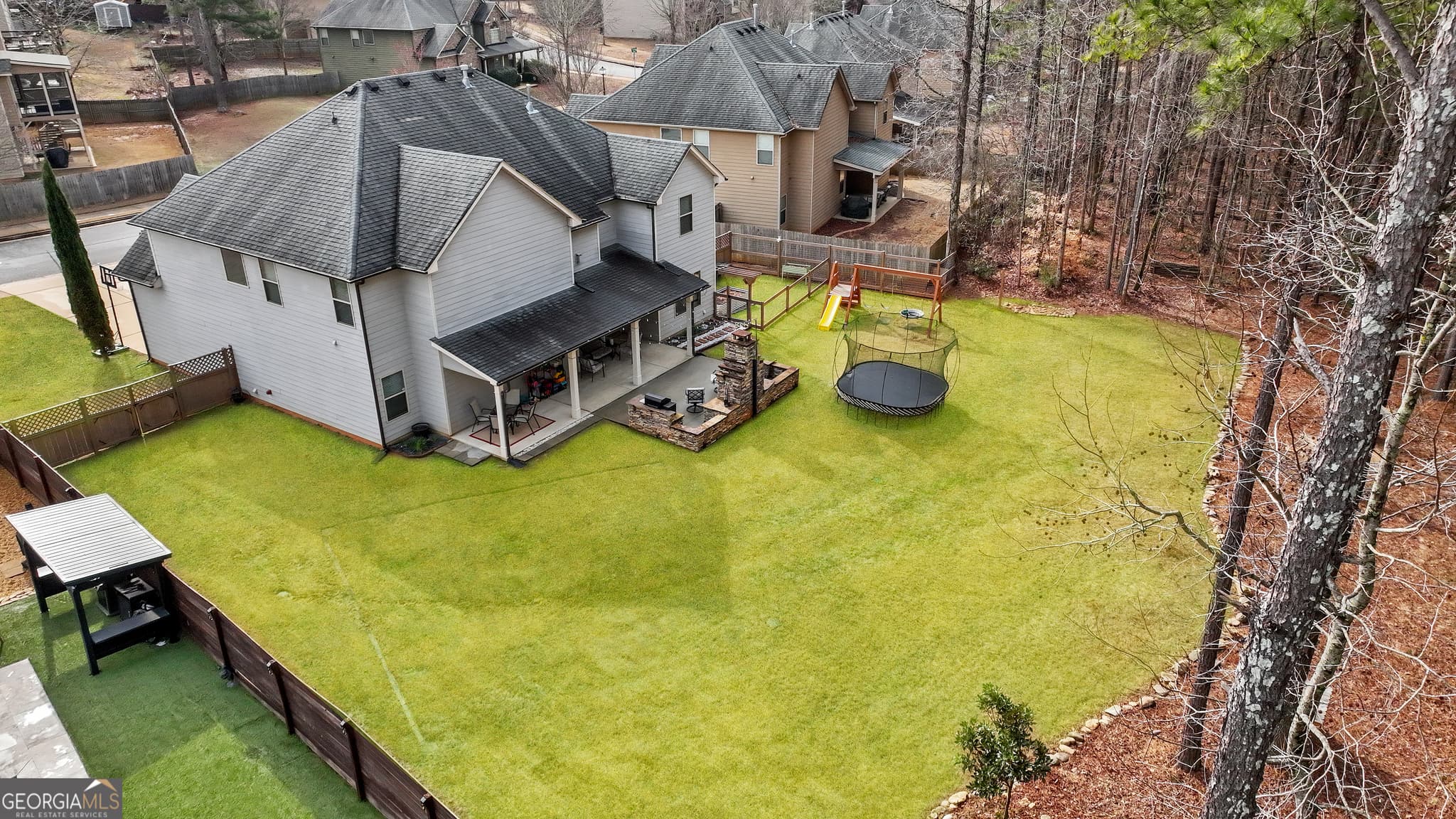 5 bedroom, 4 bathroom, 3,604 sq ft single family residence for sale at 50 Canyon View Drive, Newnan, GA 30265 — photo 8