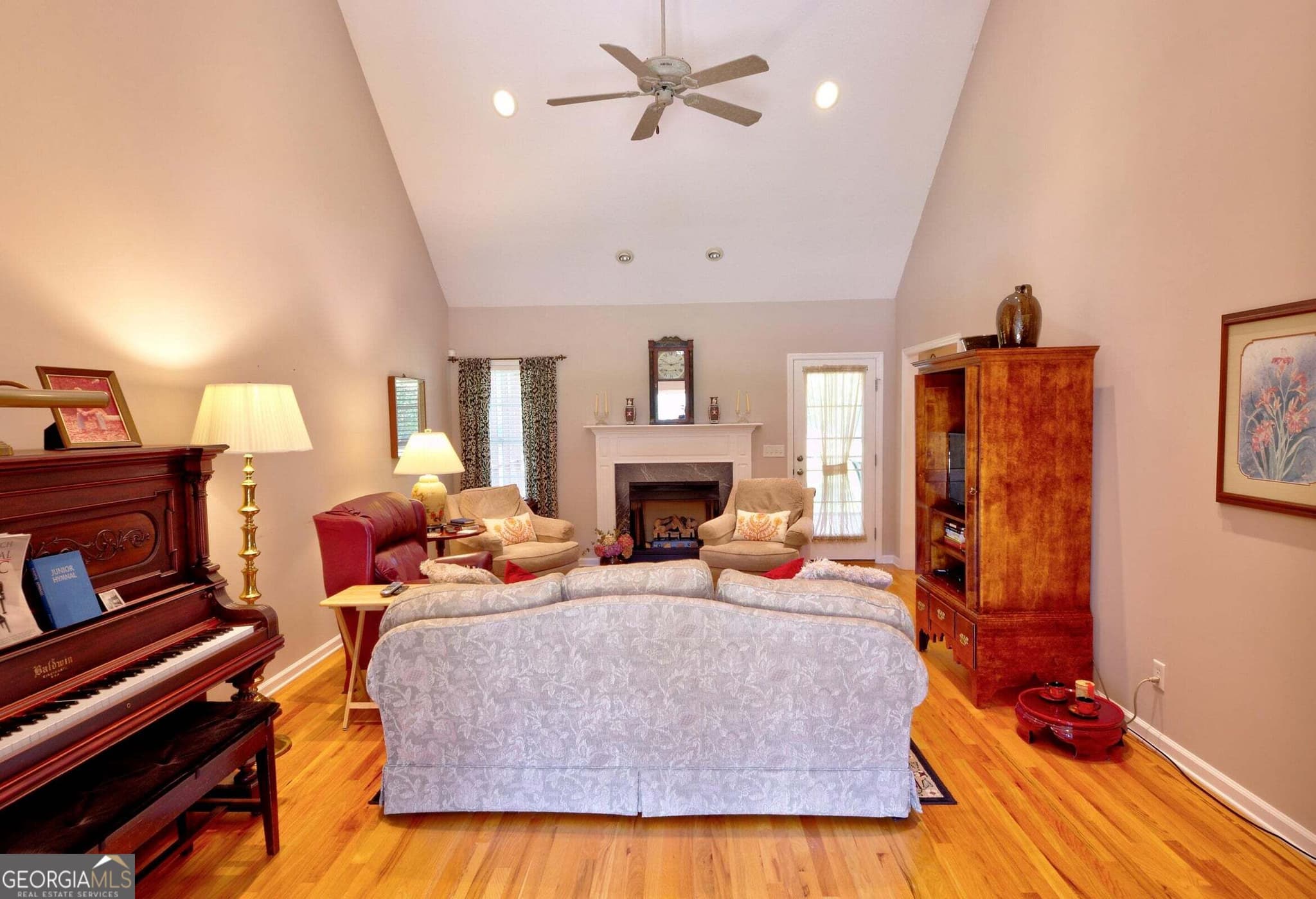 4 bedroom, 2.5 bathroom, 2,249 sq ft single family residence under contract at 599 Cardinal Road, Ringgold, GA 30736 — photo 9