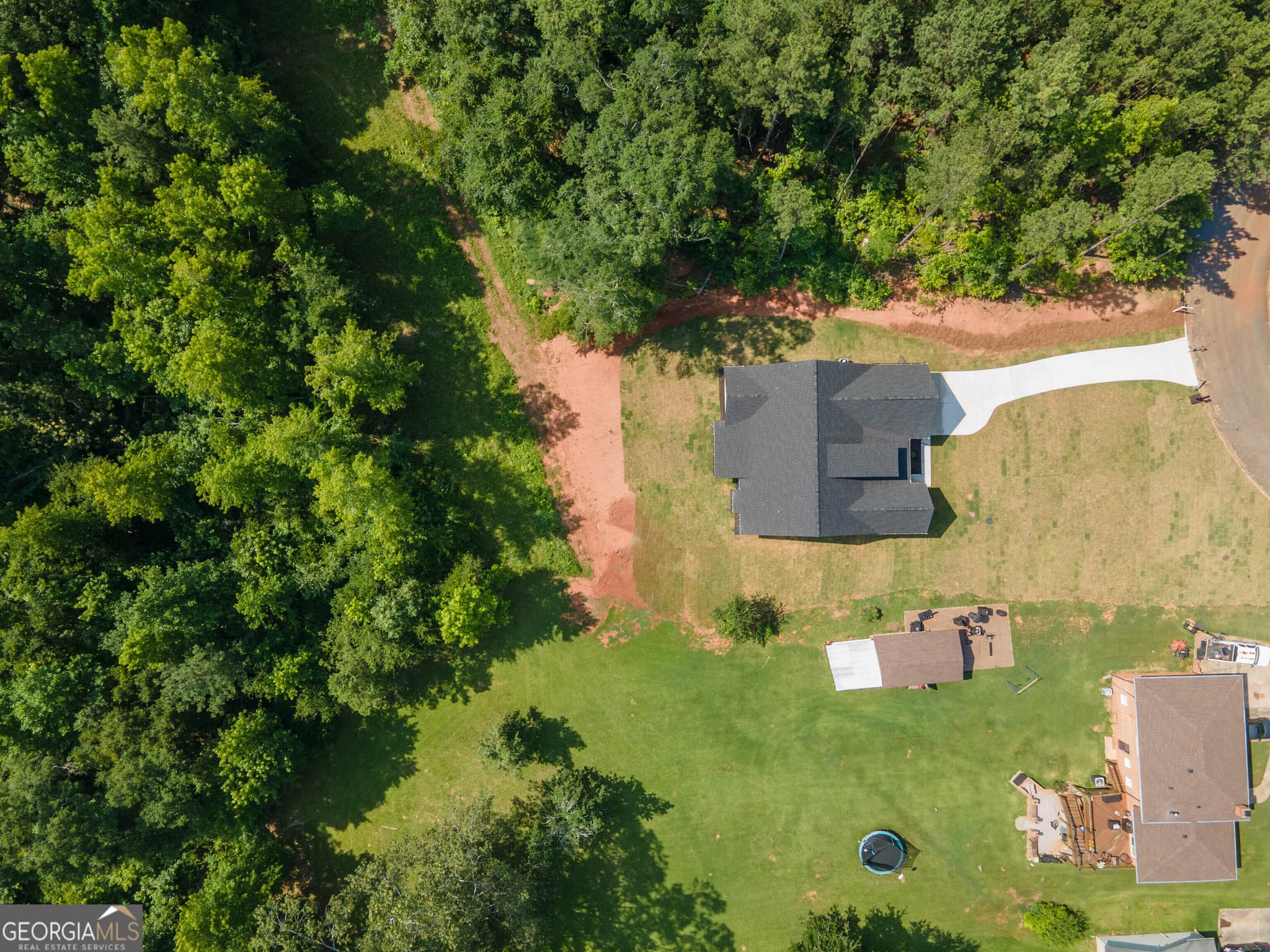 3 bedroom, 2 bathroom, 2,068 sq ft single family residence for sale at 186 Connally Place, Griffin, GA 30223 — photo 5
