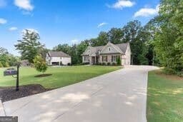 4 bedroom, 3.5 bathroom, 3,165 sq ft single family residence for sale at 41 Saint Ives Circle, Winder, GA 30680 — photo 3