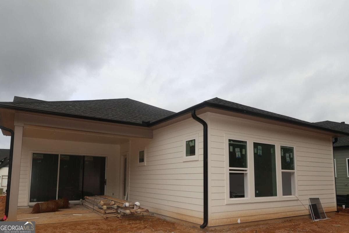 3 bedroom, 2 bathroom, 1,893 sq ft single family residence for sale at 1406 Autumn Lake Drive, Gainesville, GA 30504 — photo 2