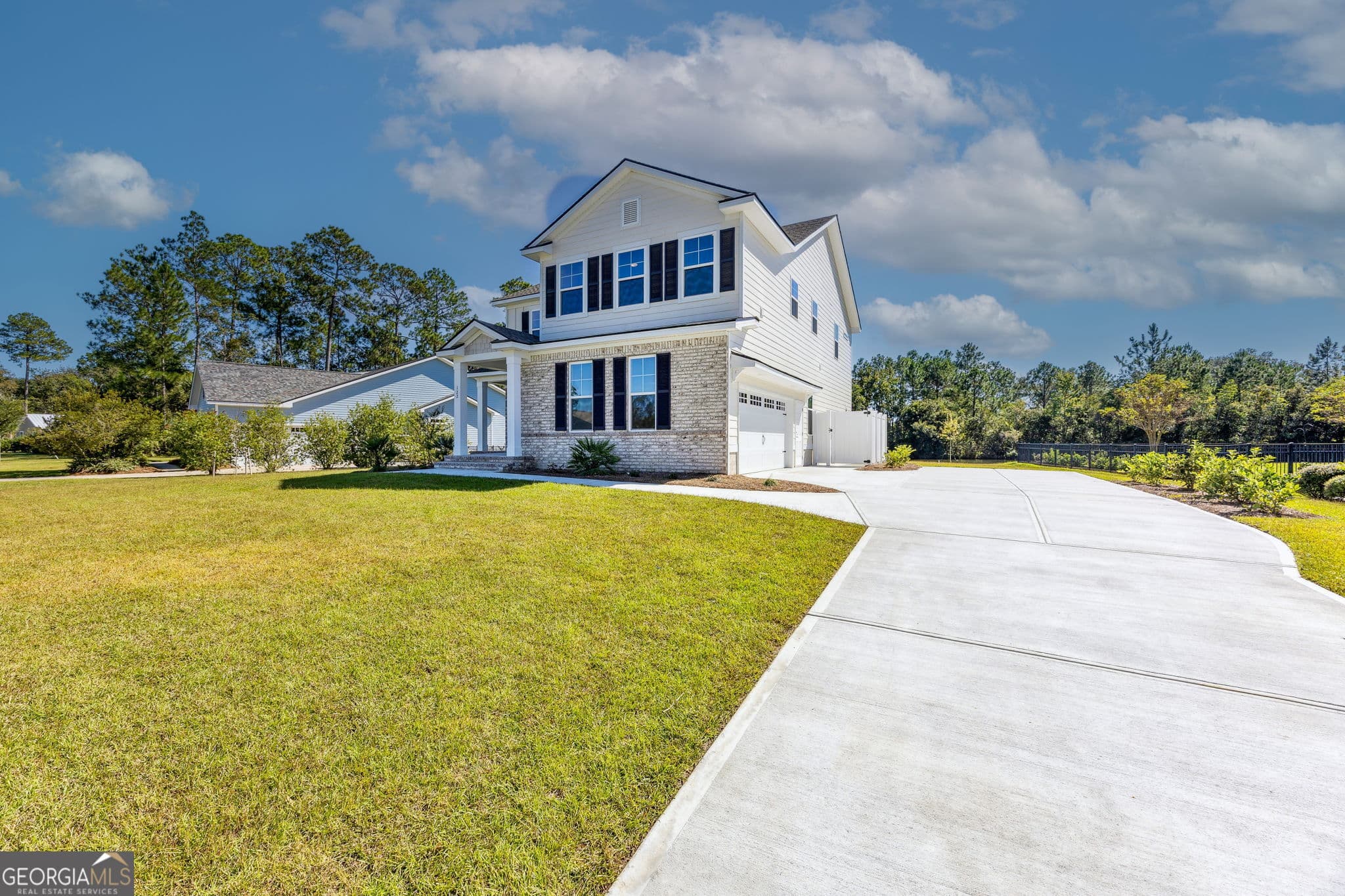 5 bedroom, 3 bathroom, 2,956 sq ft single family residence for sale at 122 Tidal Marsh Way, St. Marys, GA 31558 — photo 5