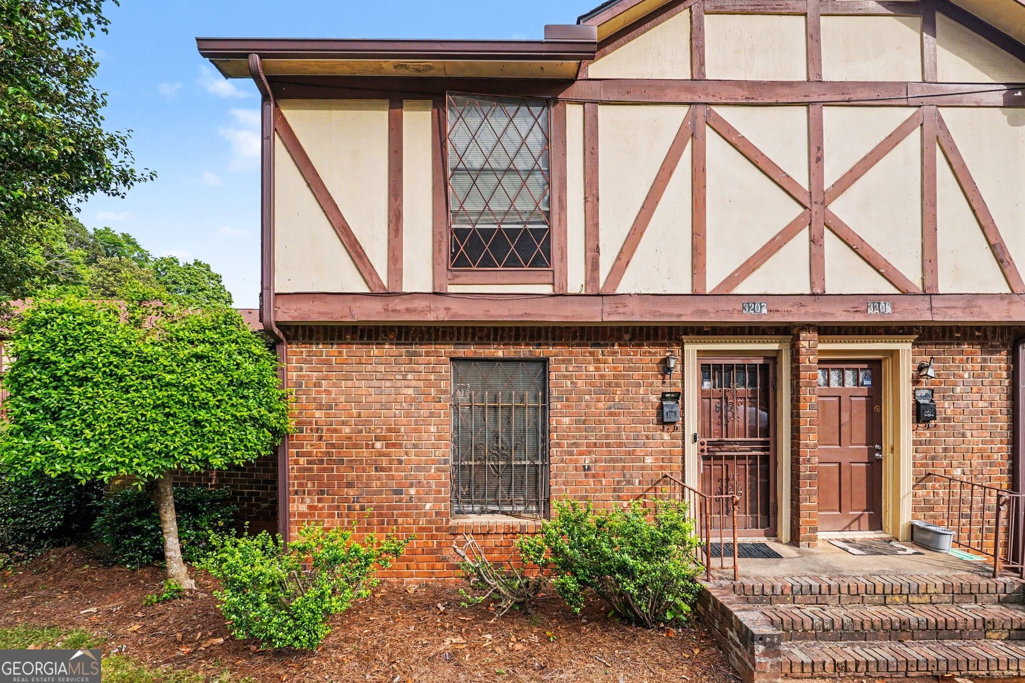 2 bedroom, 1.5 bathroom, 1,254 sq ft condominium sold at 3207 Abbeywood Drive, Decatur, GA 30034