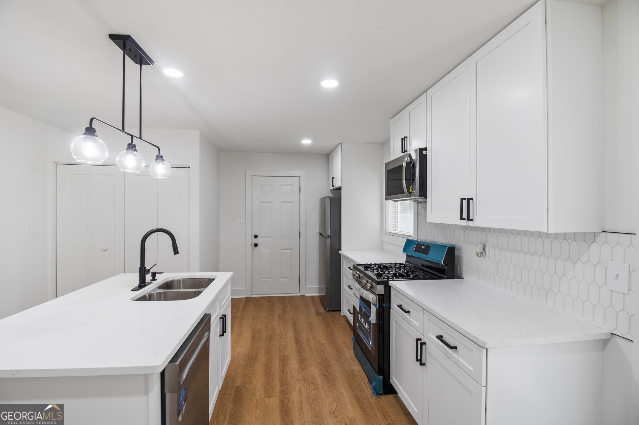 3 bedroom, 2 bathroom, 1,215 sq ft single family residence for rent at 2148 Green Forrest Drive, Decatur, GA 30032 for $2,000 a month — photo 5