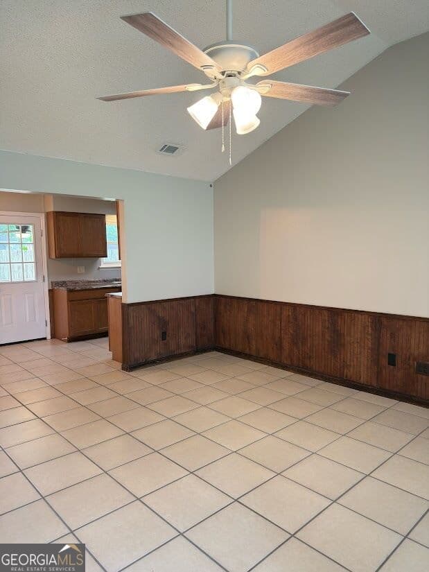 3 bedroom, 2 bathroom, 1,260 sq ft single family residence for rent at 118 Castle Oak Court, Kingsland, GA 31548 for $1,750 a month — photo 3