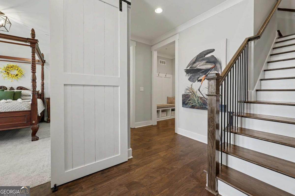 3 bedroom, 3.5 bathroom, 2,624 sq ft townhouse for sale at 965 South On Main, Woodstock, GA 30188 — photo 5