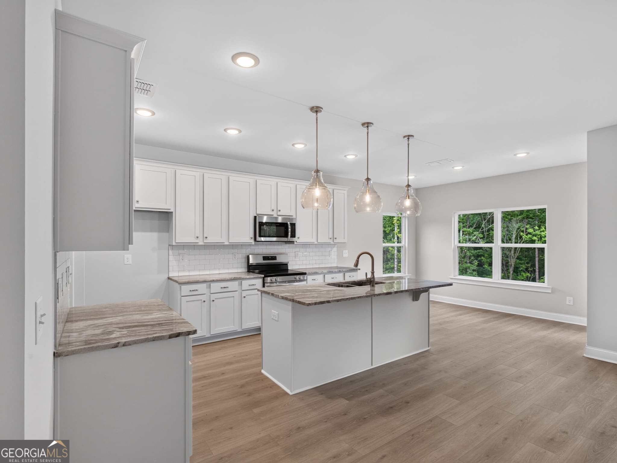 5 bedroom, 4 bathroom, 2,795 sq ft single family residence for sale at 517 Principal Meridian Drive 22, Dallas, GA 30132 — photo 7