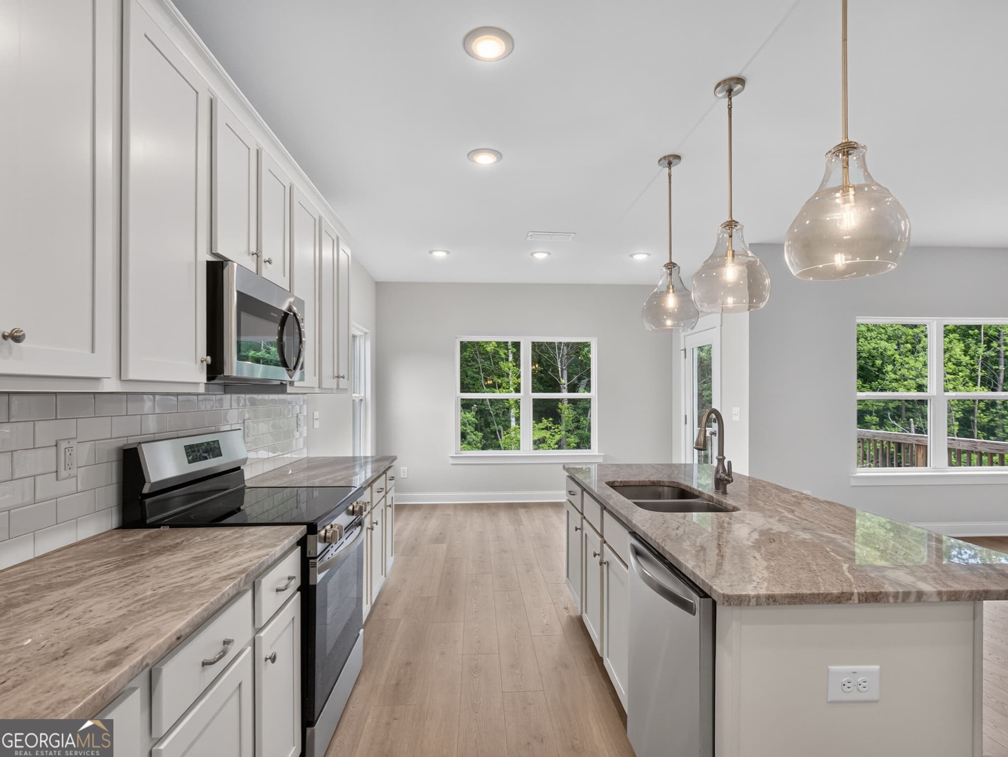5 bedroom, 4 bathroom, 2,795 sq ft single family residence for sale at 517 Principal Meridian Drive 22, Dallas, GA 30132 — photo 8