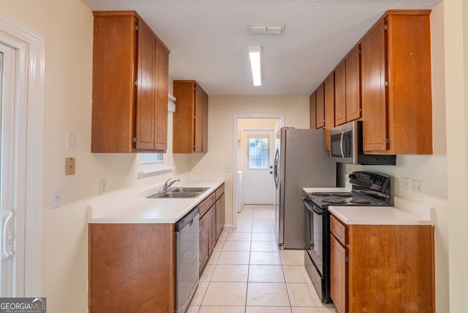 3 bedroom, 2 bathroom, 1,224 sq ft single family residence for sale at 404 Potomac Court, St. Marys, GA 31558 — photo 5