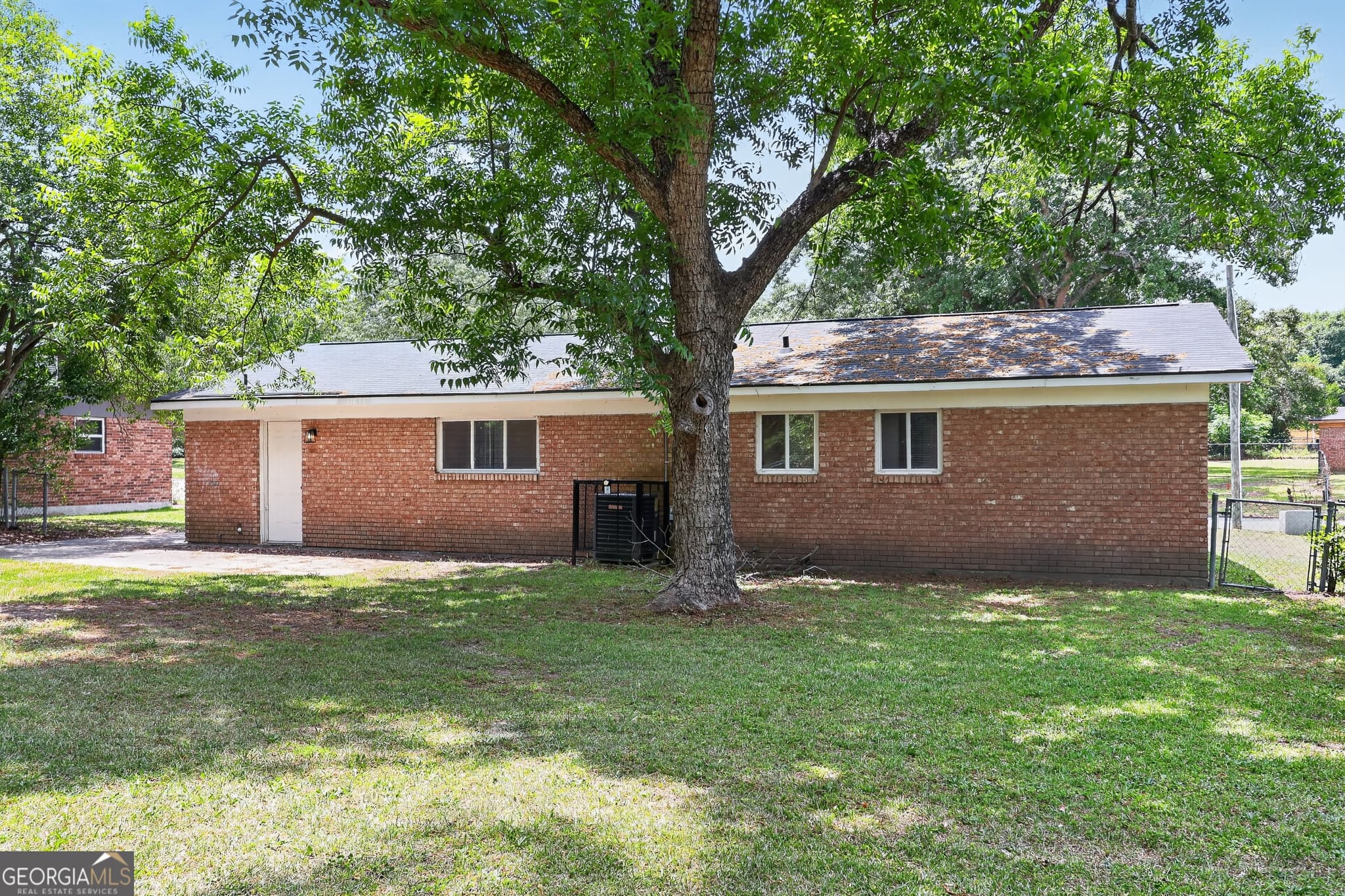 4 bedroom, 1.5 bathroom, 1,300 sq ft single family residence for sale at 3609 Massoit Drive, Augusta, GA 30906 — photo 3
