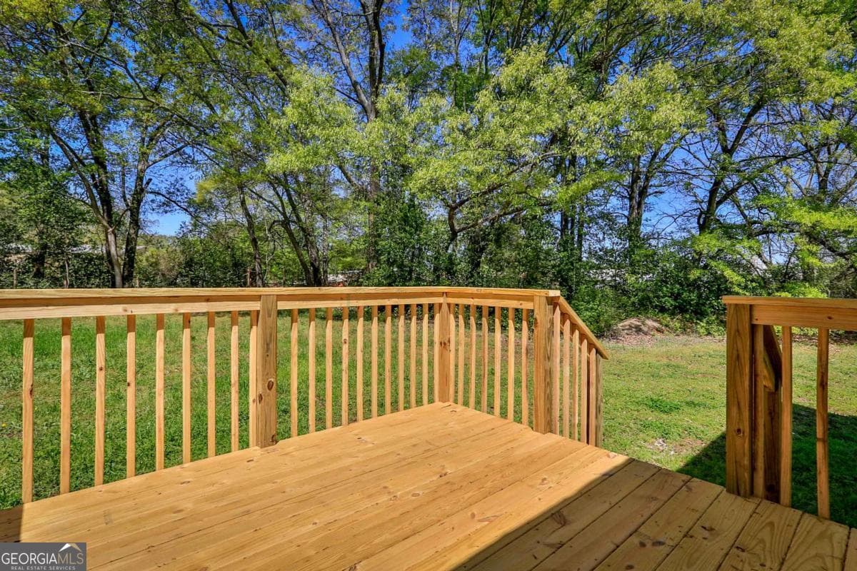 3 bedroom, 2 bathroom single family residence for sale at 680 North Avenue, Madison, GA 30650 — photo 5