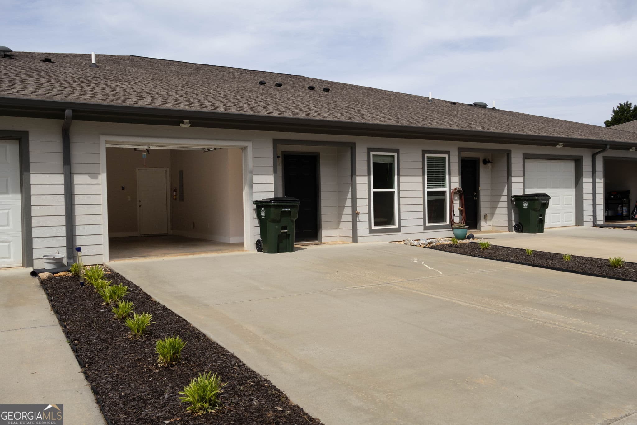 2 bedroom, 2 bathroom, 1,528 sq ft townhouse for sale at 212 Old Clarkesville Mill Road UNIT C, Clarkesville, GA 30523 — photo 7