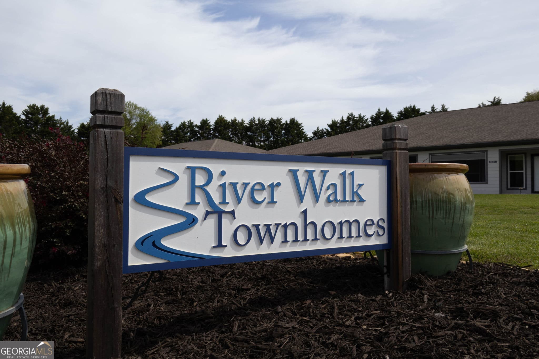 2 bedroom, 2 bathroom, 1,528 sq ft townhouse for sale at 212 Old Clarkesville Mill Road UNIT C, Clarkesville, GA 30523 — photo 5