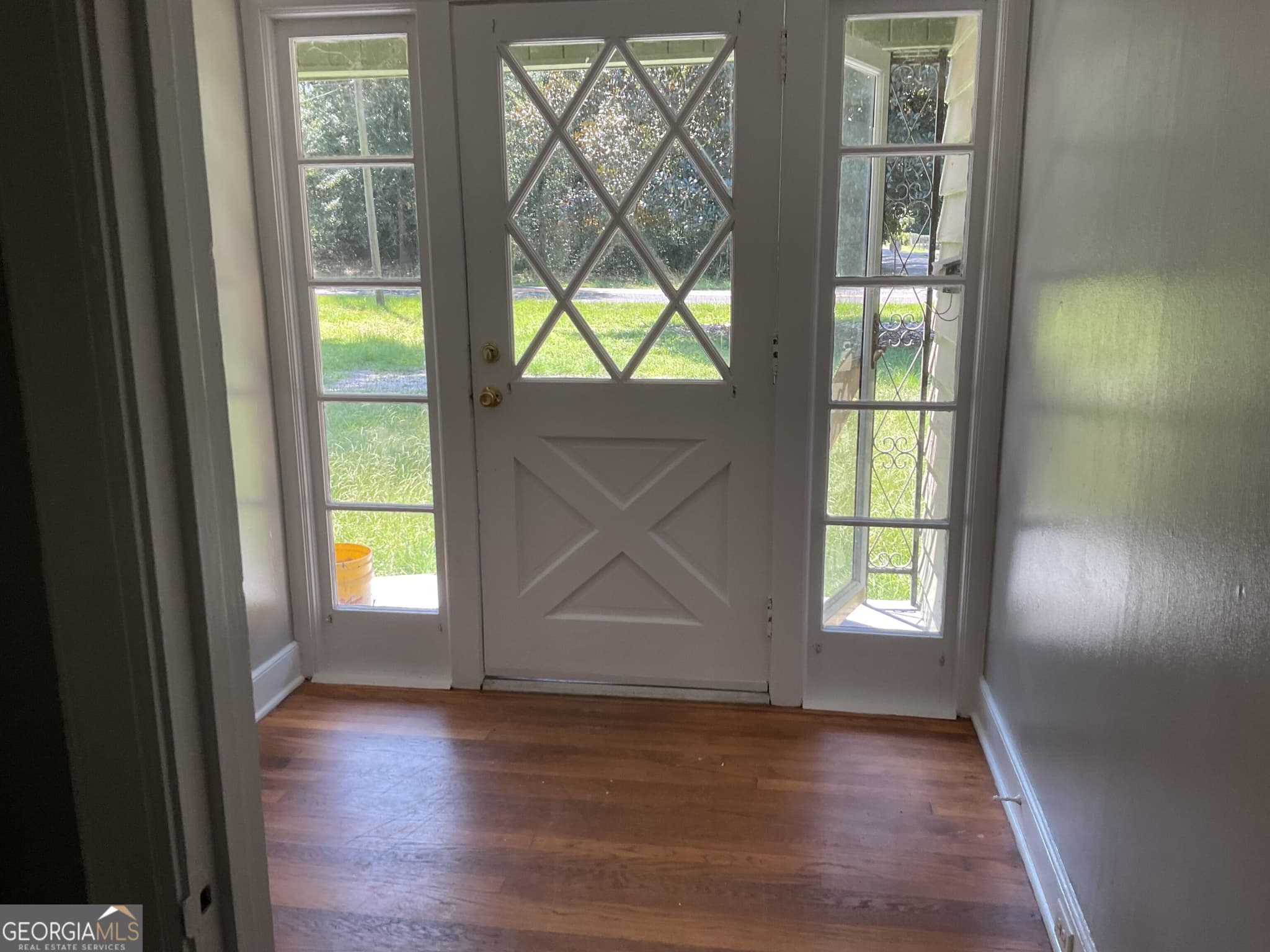 3 bedroom, 1 bathroom, 1,486 sq ft single family residence for sale at 66 Kibbee Street, Hawkinsville, GA 31036 — photo 2