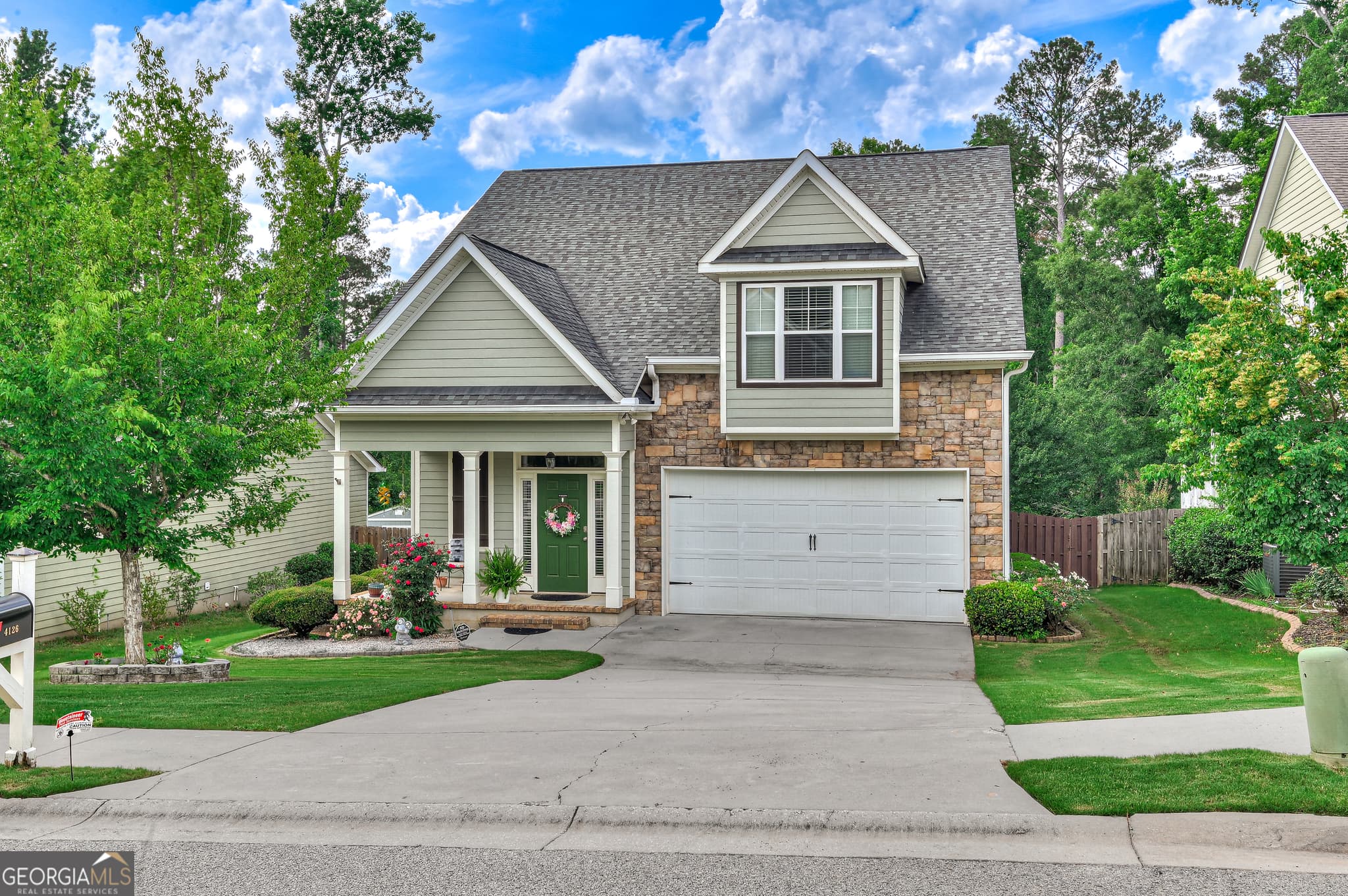 3 bedroom, 2.5 bathroom, 2,380 sq ft single family residence sold at 4126 Chastain Drive, Grovetown, GA 30813