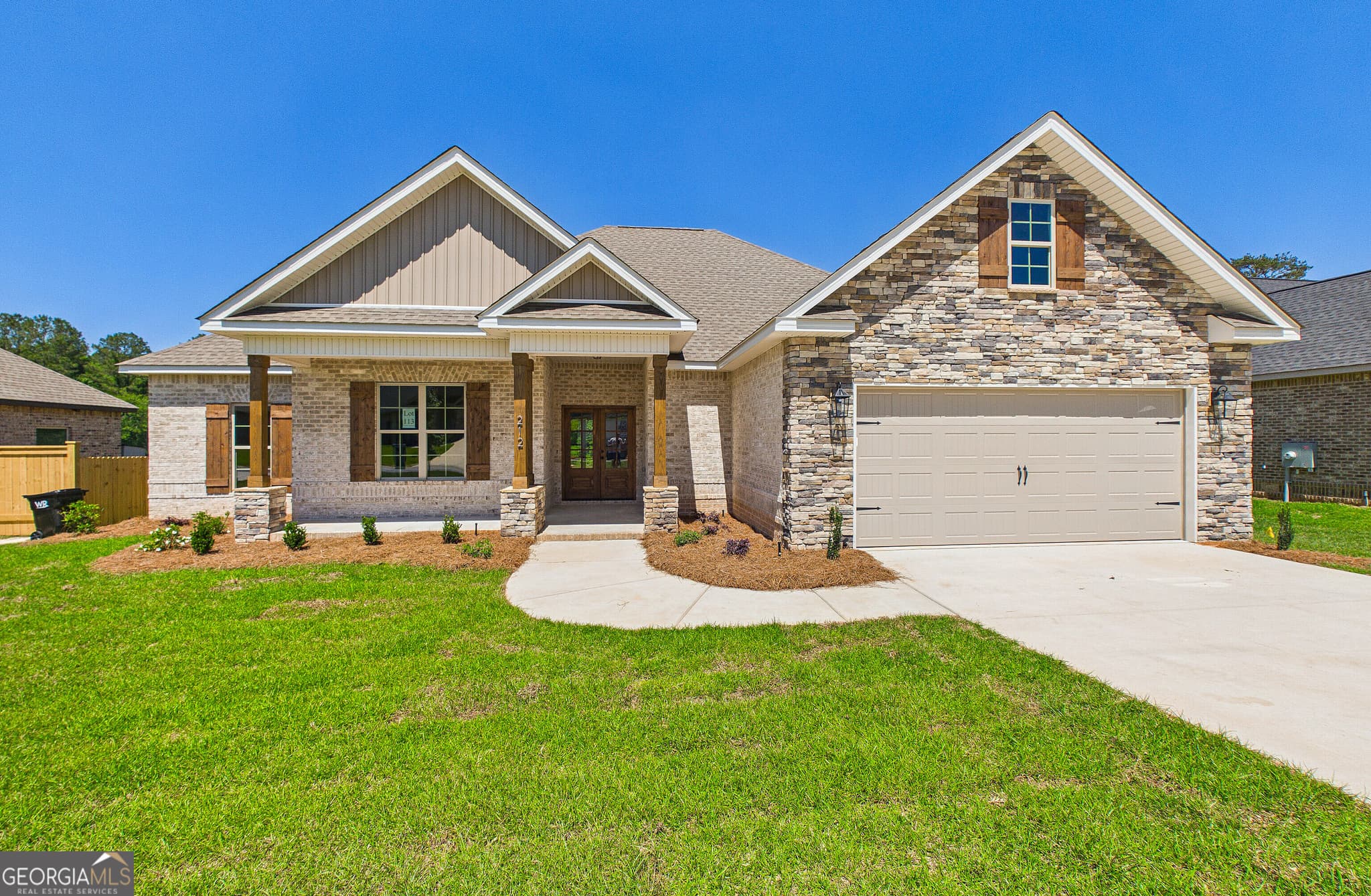 4 bedroom, 2 bathroom, 1,980 sq ft single family residence sold at 212 Golden Chestnut Bend, Bonaire, GA 31005