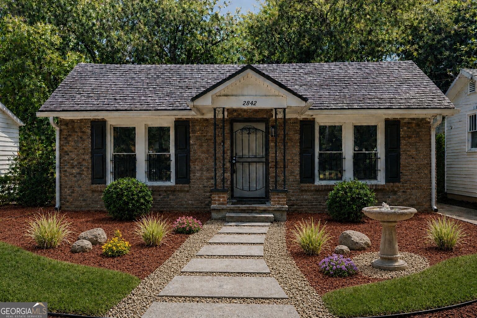 1 bedroom, 1.5 bathroom, 891 sq ft single family residence for sale at 2842 Grand Avenue, Atlanta, GA 30315 — photo 2
