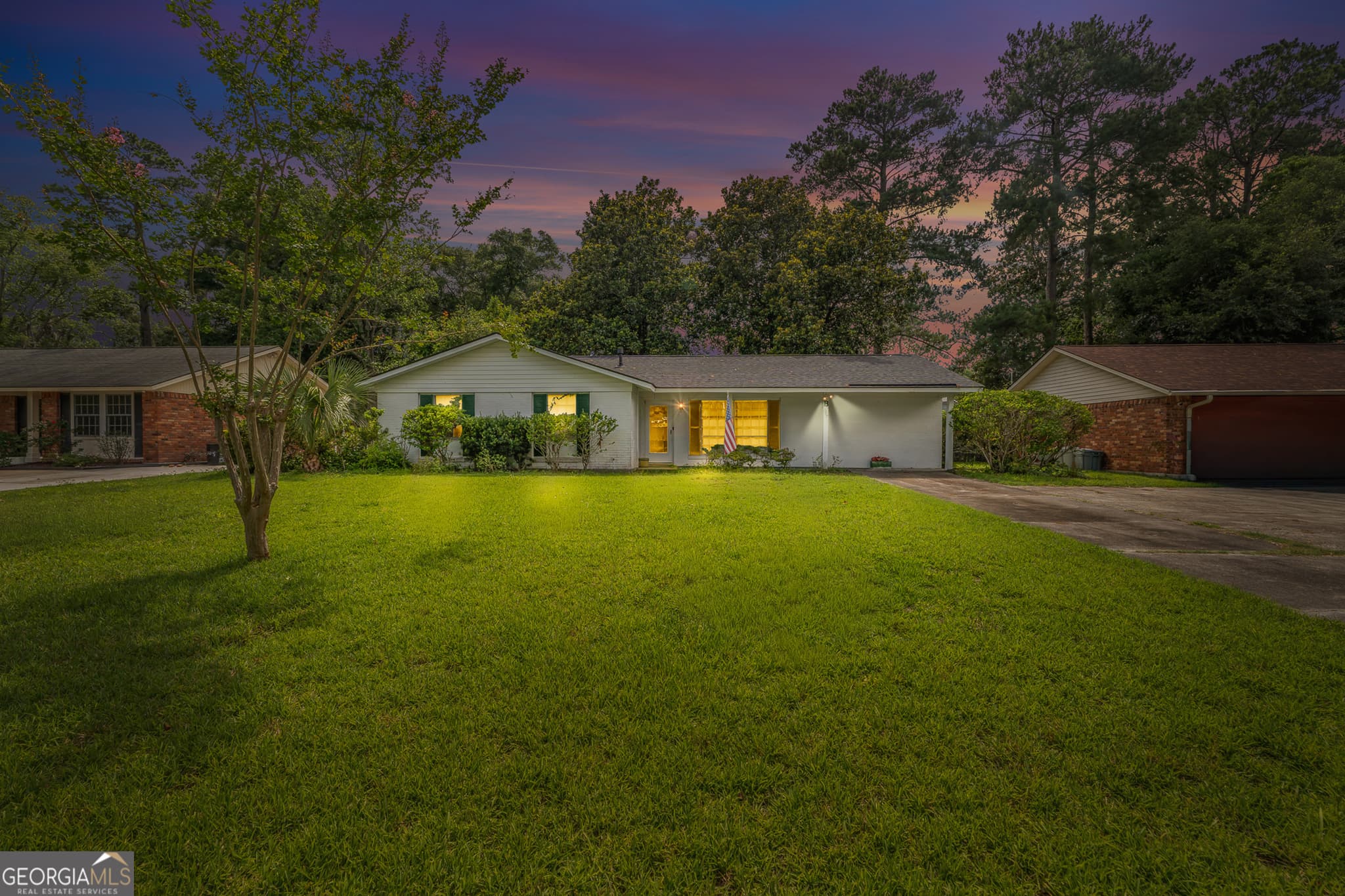3 bedroom, 2 bathroom, 1,774 sq ft single family residence for sale at 13107 Hermitage Road, Savannah, GA 31419 — photo 1 of 28