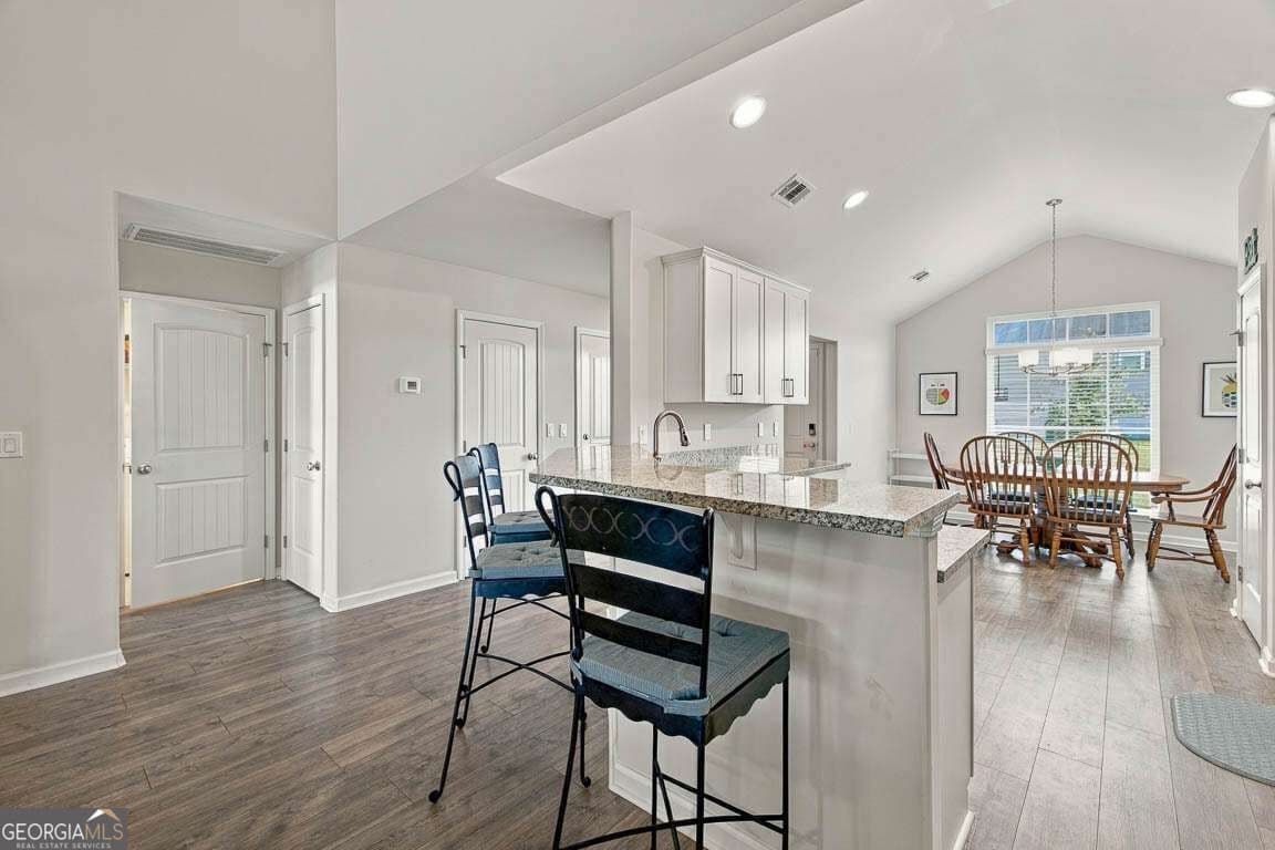 3 bedroom, 2 bathroom, 1,751 sq ft single family residence for sale at 255 Chestnut Drive, Brunswick, GA 31523 — photo 2