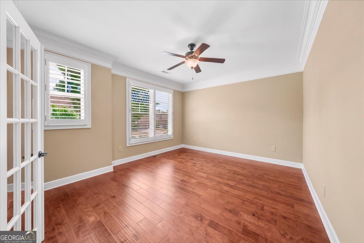 3 bedroom, 2.5 bathroom, 2,932 sq ft single family residence for sale at 3768 Golden Leaf Point, Gainesville, GA 30504 — photo 6