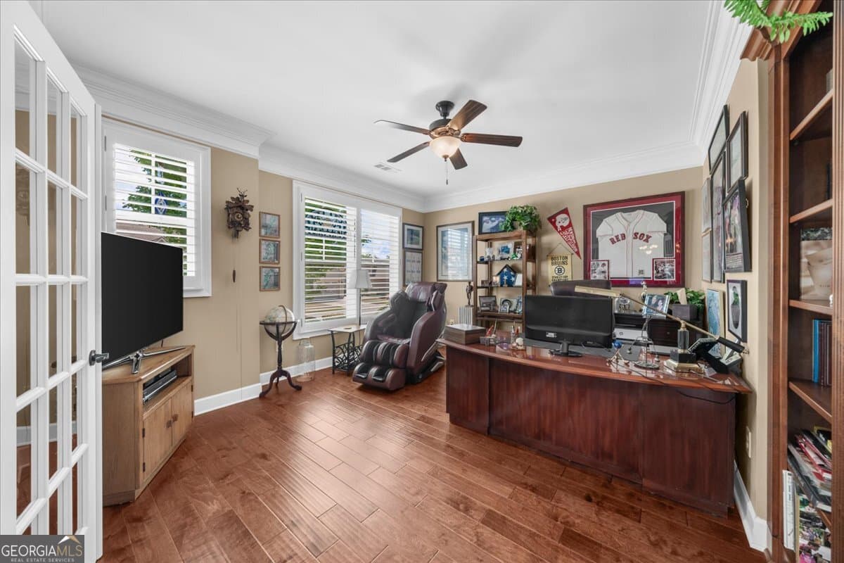 3 bedroom, 2.5 bathroom, 2,932 sq ft single family residence for sale at 3768 Golden Leaf Point, Gainesville, GA 30504 — photo 5